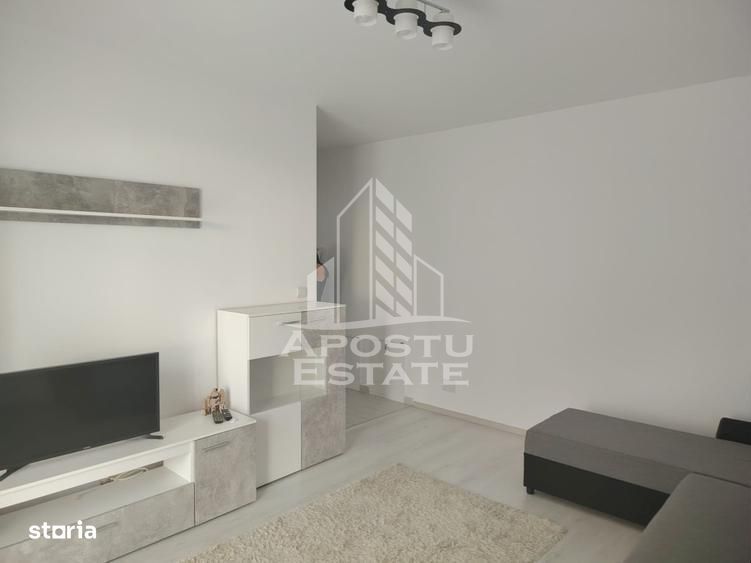 Apartament cu 2 camere de închiriat- centrala proprie, Giroc