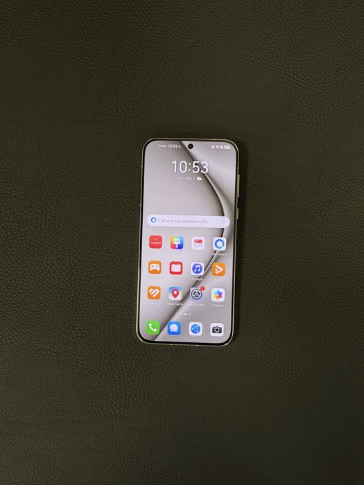 Продавам Huawei PURA 70