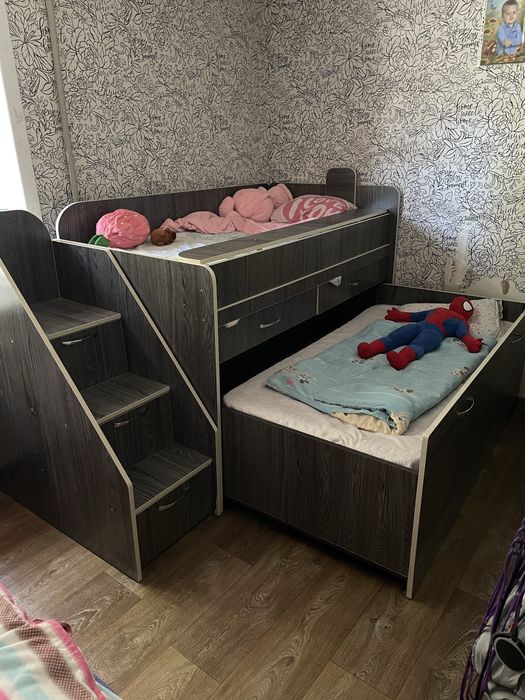 Продаю детскую кровать