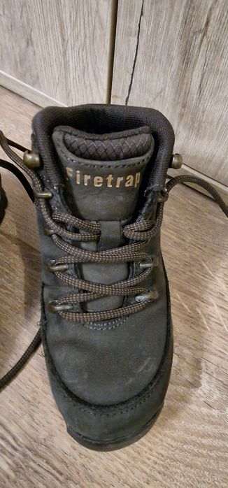 Ghete copii, Firetrap, piele nabuc, stare foarte buna, marime 27