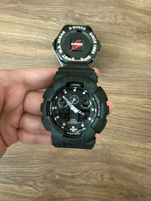 Часовници G-shock и Baby-G