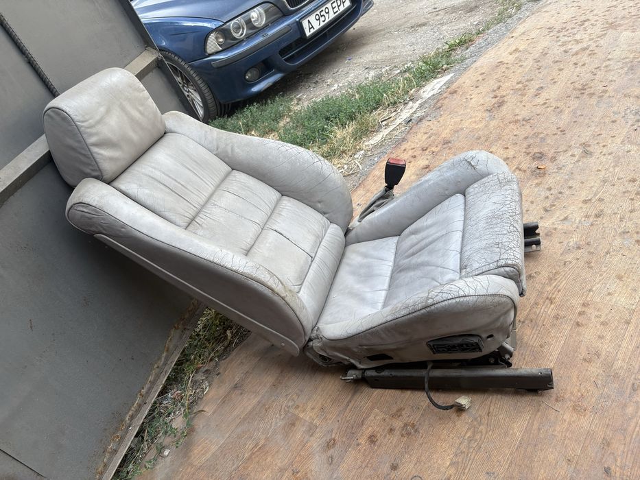Сиденья Bmw e34 Motorsports