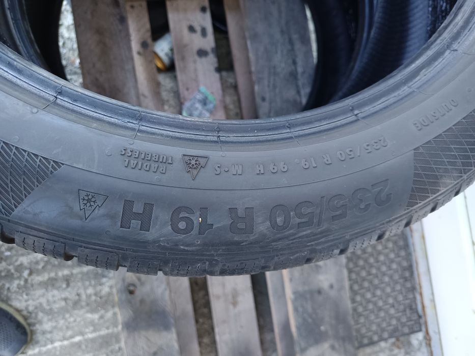 235 50 R 19. Continental Дот 4020
