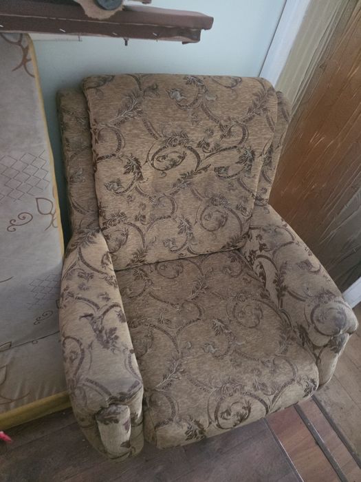 Мебель б/у ььььь