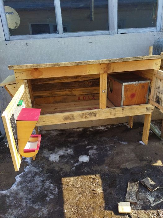 Продам клетку для кроликов