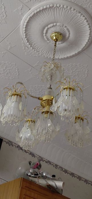 Люстра  5 ти рожковая