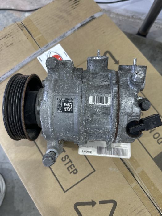 Компресор климатик Denso за VW,Audi,Skoda