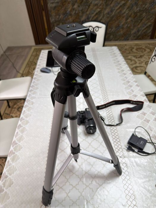 Canon eos 700d камера