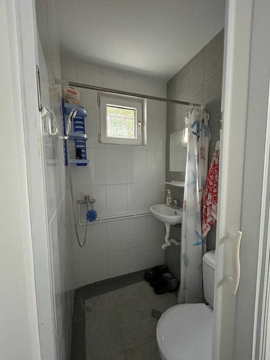 Garsonieră de închiriat Sector 4