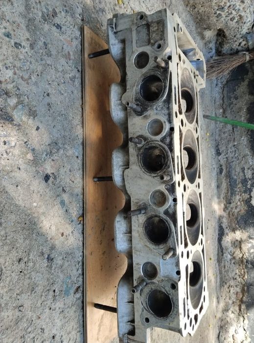 Запчастия на машину