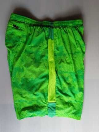 Къс панталон спортивен футбол размер L