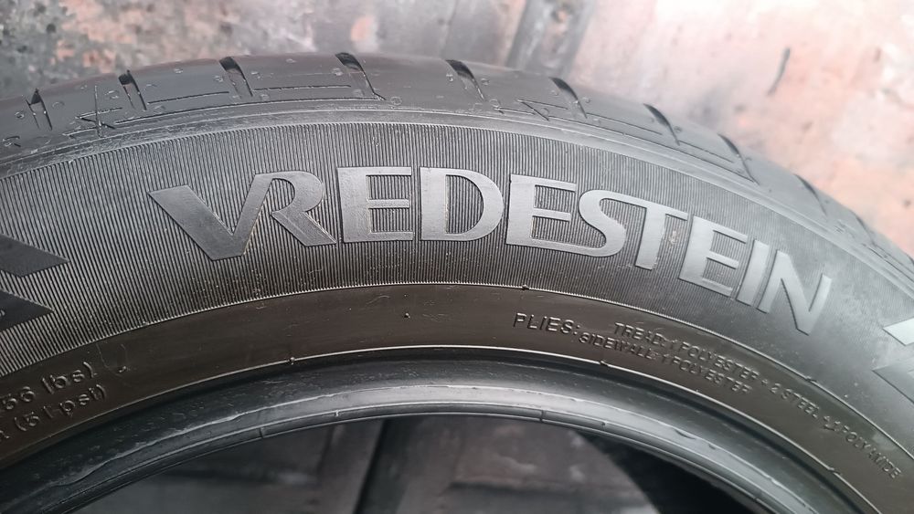 205/55/16 Vredestein Дот 1523
