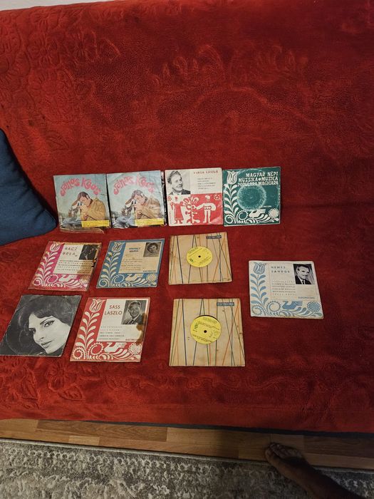 Vând discuri vinil pentru pickup