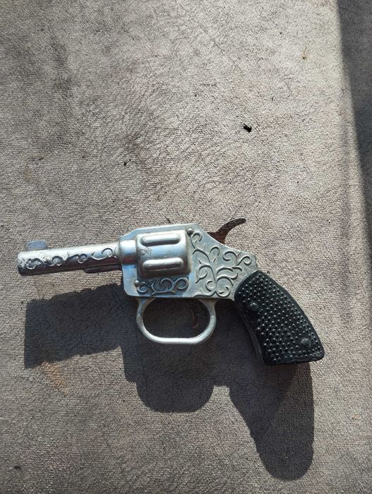 Пистолет детский игрушка советского времени