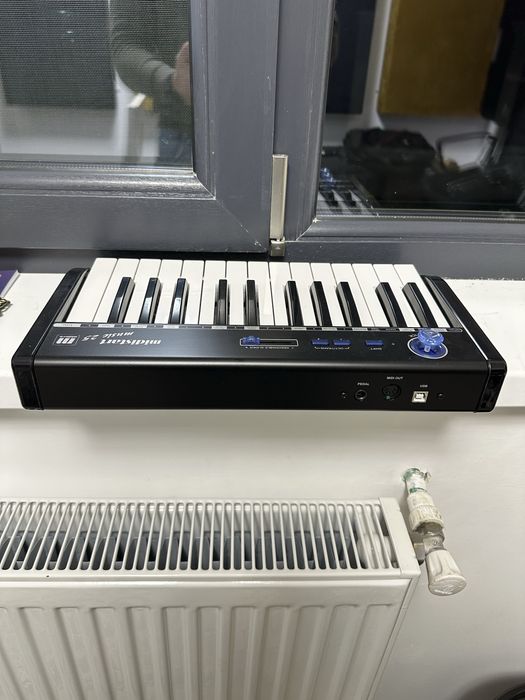 Midistart 25 - Vand controller Midi