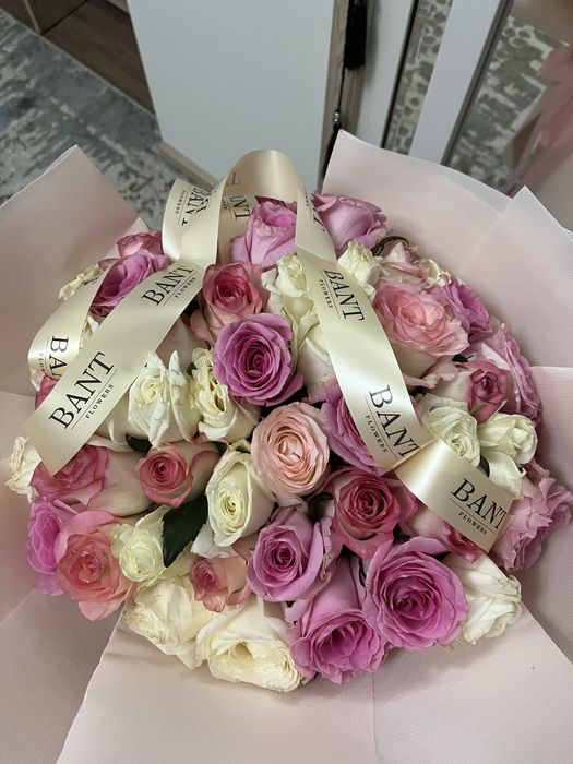 Цветы 51 роза, срочно продам