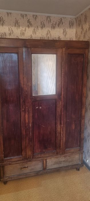 Отдам бесплатно шкаф