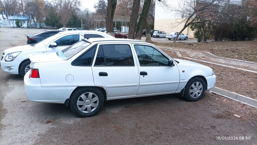 Nexia 2 sonc. Chevrolet evro Neksiya 2 cons srochna sotiladi.