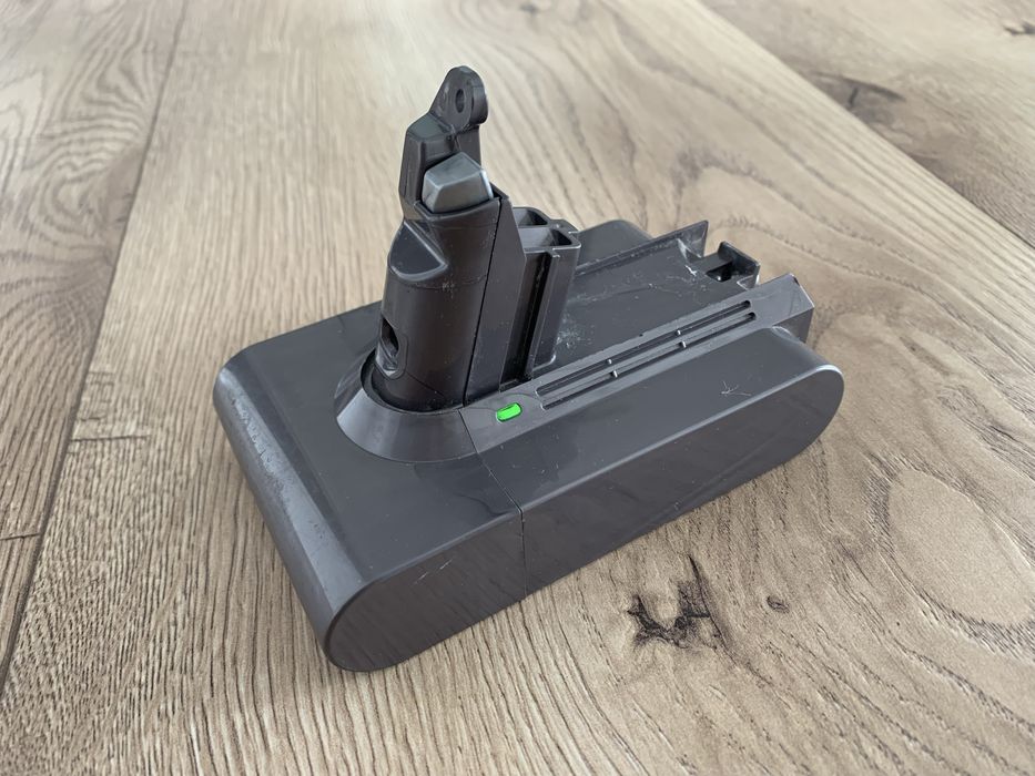 Acumulator Dyson V6 - SV03