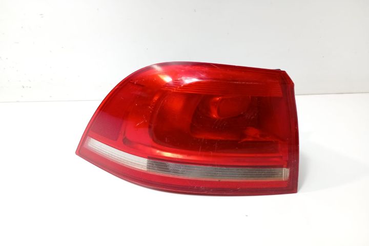 Stop tripla stanga 7P6945095B Volkswagen VW Touareg generatia 2 7P