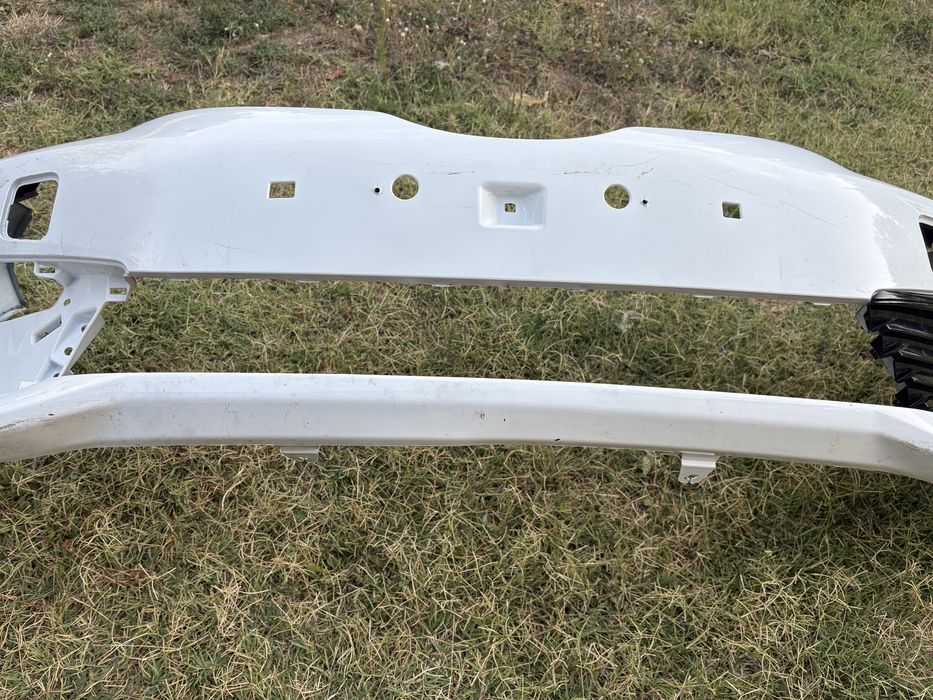 Предна броня за Тойота Аурис / Toyota Auris 2015 - 2019