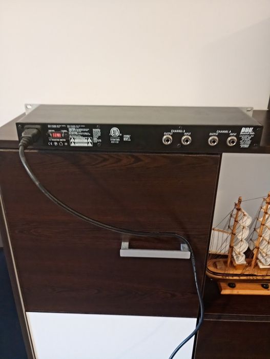 Vând procesor sonic maximizer BBE 382i