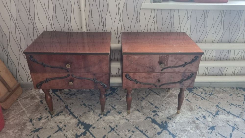 Shkaf tumbochka stenka