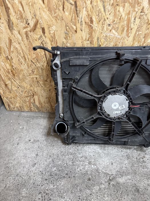 Radiator Apa / intercooler / A.C / Ventilator Bmw X5 F15 X6 F16 3.0d