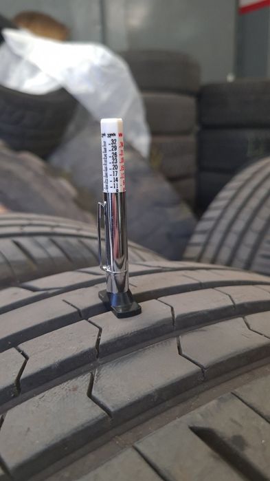 Летни гуми Vredestein, 215/55R17 (стар дот)