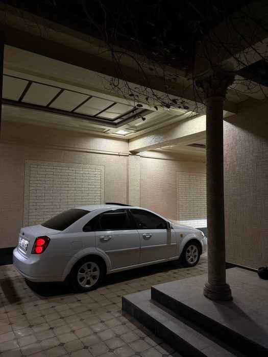 Срочно продаётся Ласетти в отличном состоянии