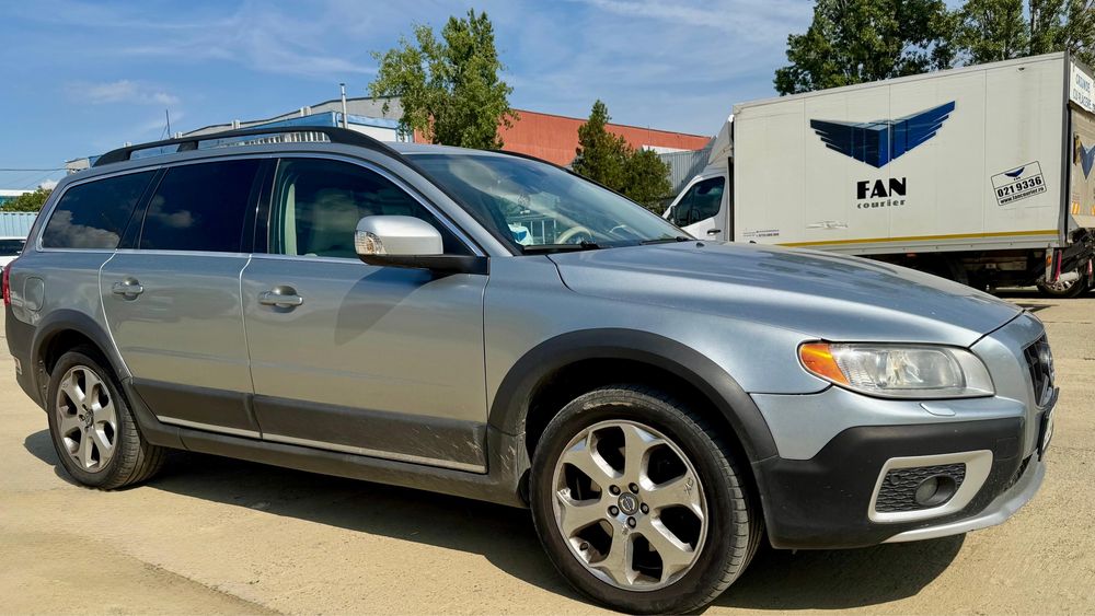 VOLVO XC70 2010 — imagine 2