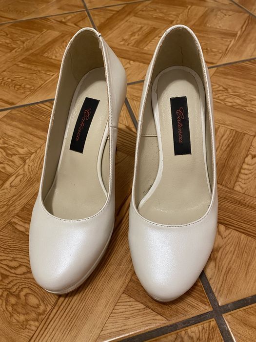 Pantofi piele alb perlat, marimea 34