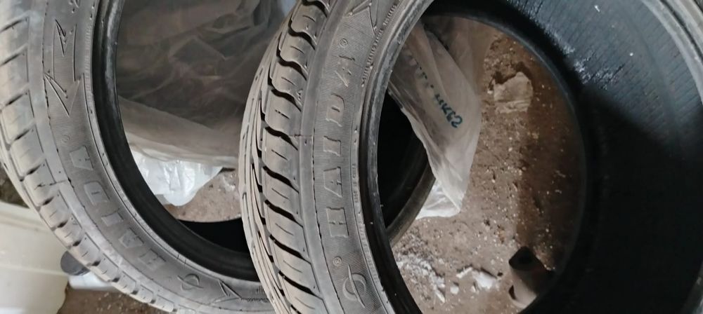 Резина почти новая