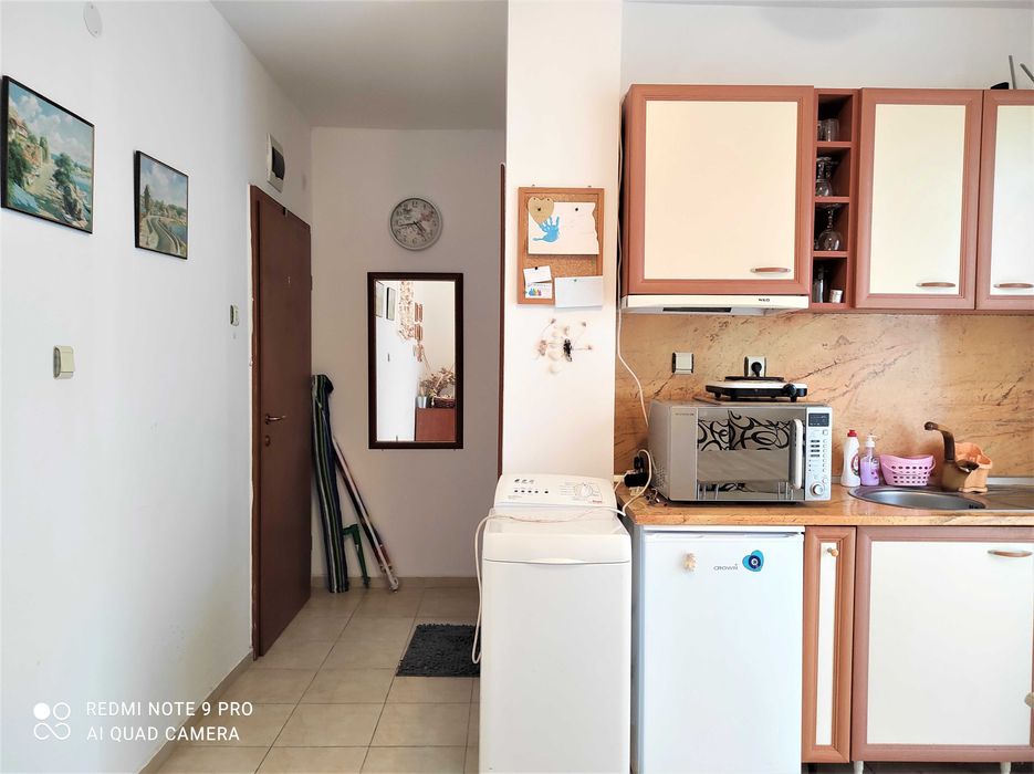 Продава се Двустаен апартамент в к.к. Слънчев бряг - 44 кв.м за 1069 €/кв.м - Снимка #3