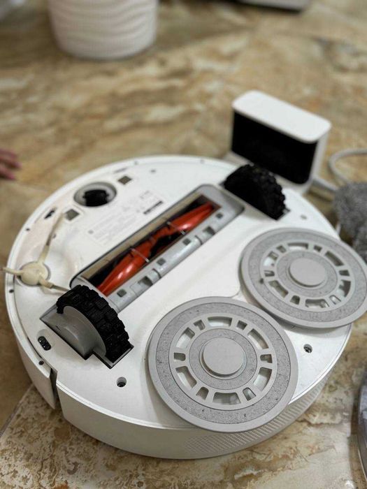 Робот пылесос Xiaomi Vacuum S10+