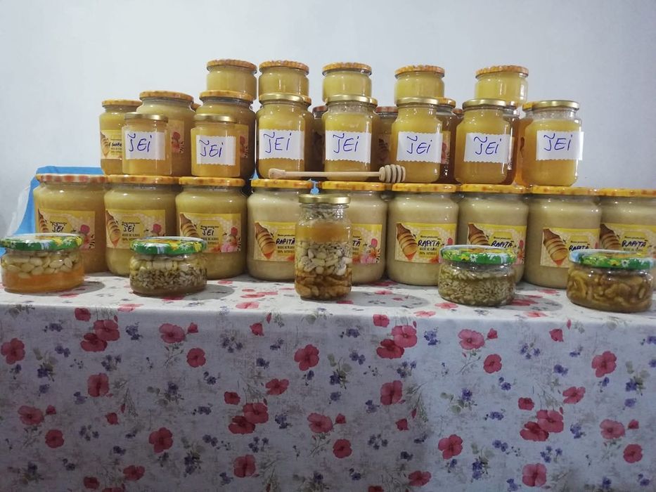 Stupina Caramet - Miere de tei, salcâm și polifloră 100% naturală