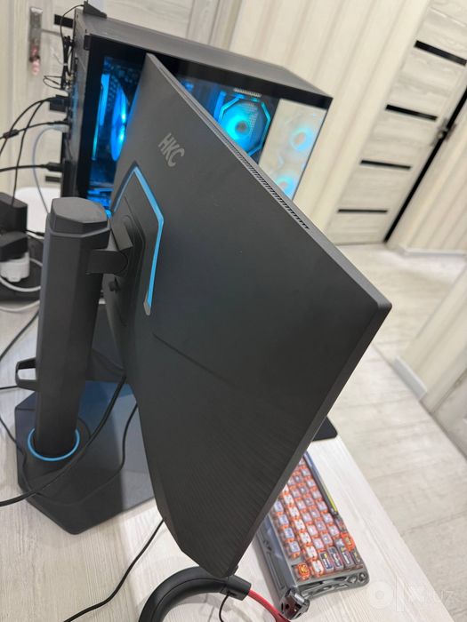 Gaming PC Ryzen 7 7800X3D/ RTX 5060 8GB/ 16GB DDR5/ SSD 1TB/ 25" 400Hz