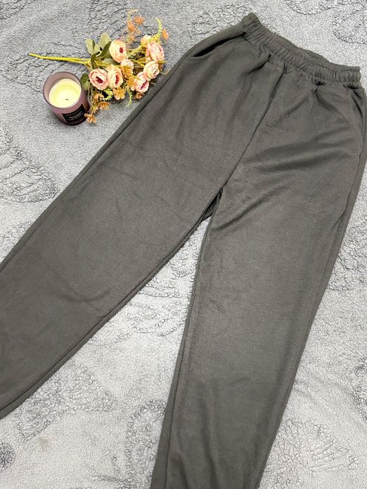 Продам женские вещи