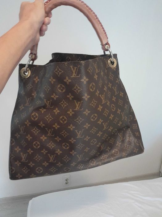 Geanta Louis Vuitton