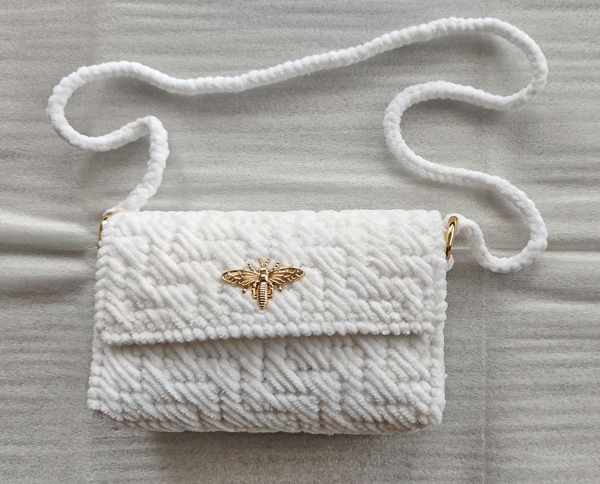 Кокетни дамски чанти