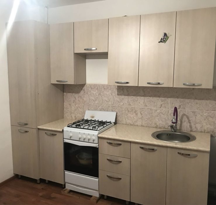 Кухонный гарнитур в нормальном состоянии