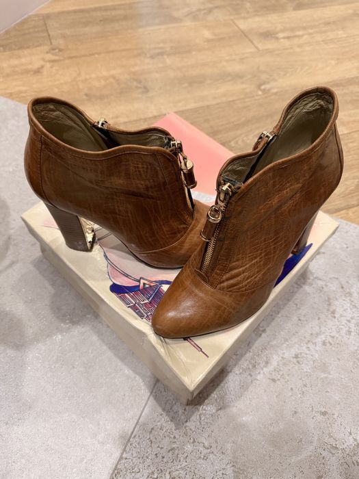 Женская обувь 37 размера