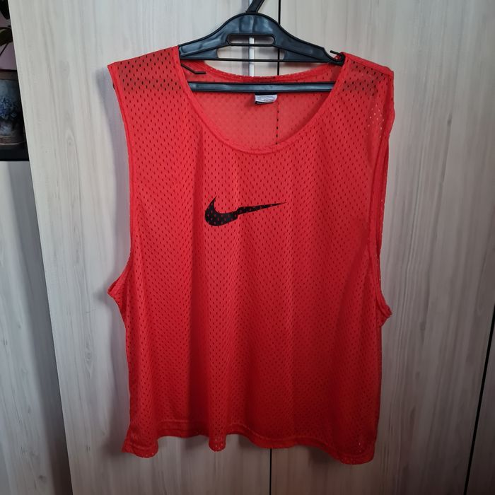 NIKE оригинален топ / размер L-XL