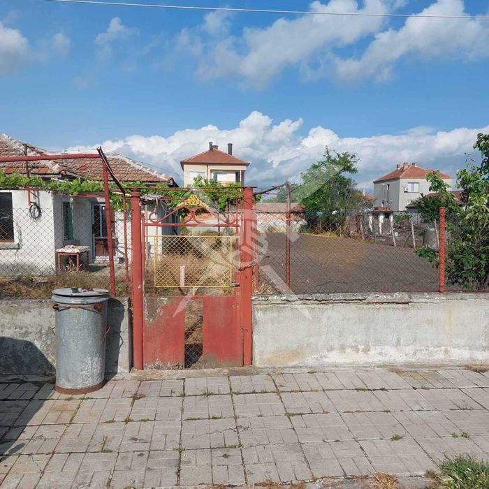 Продава се Къща в Камено - 90 кв.м за 812 €/кв.м - Снимка #4