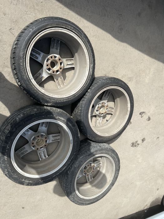 Продам диски на бмв 18