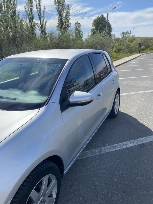 Vând Golf 6 2011