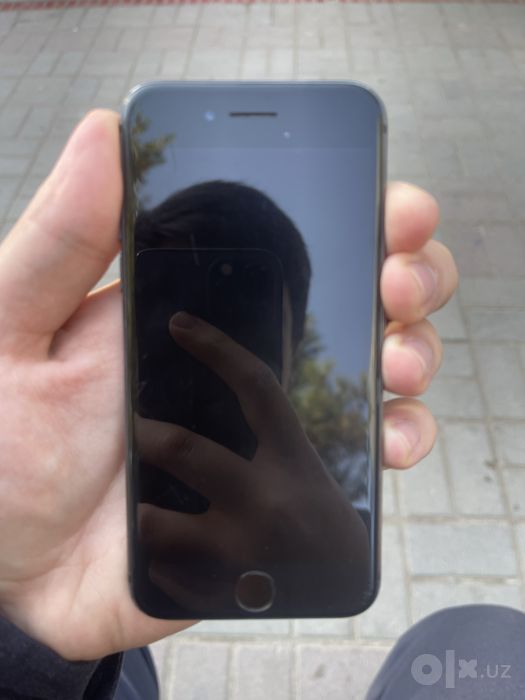 iPhone 8 sotiladi