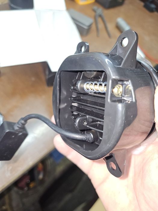 Продам противотуманки