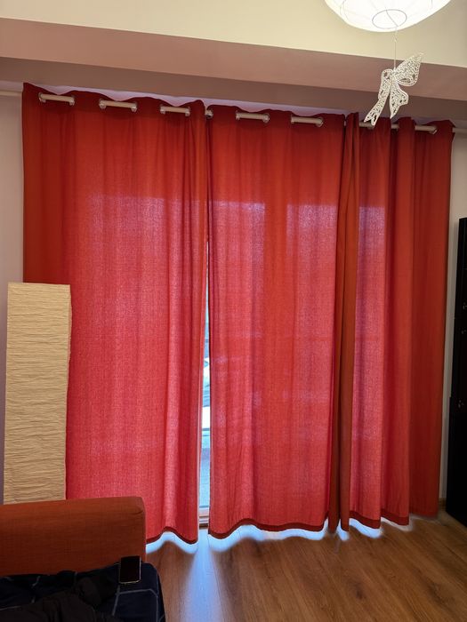 Draperie plus galerie