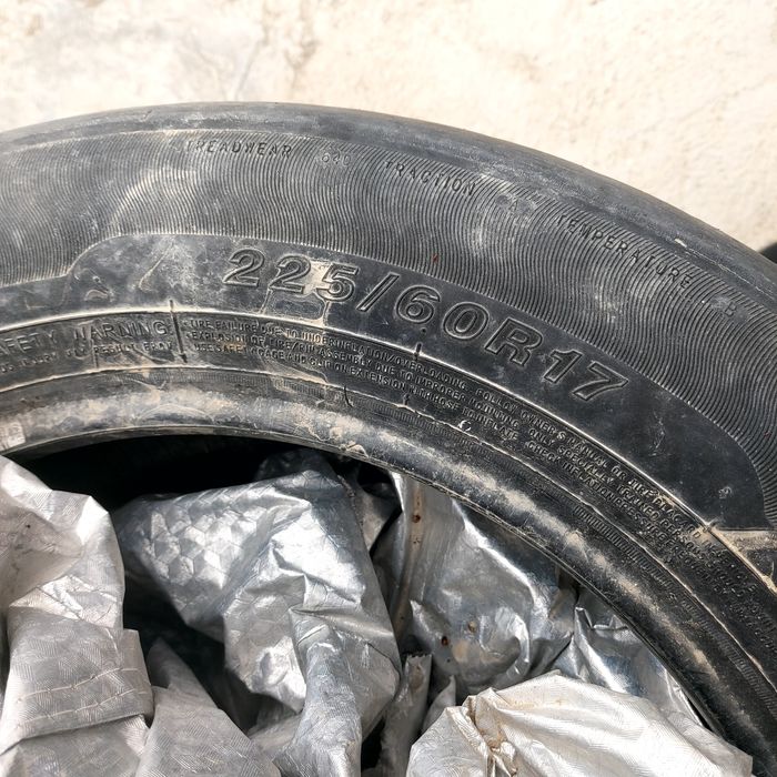 Шины б/у продаются